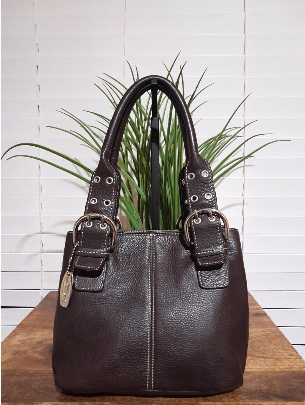 Y2k brown leather Tignanello tote bag